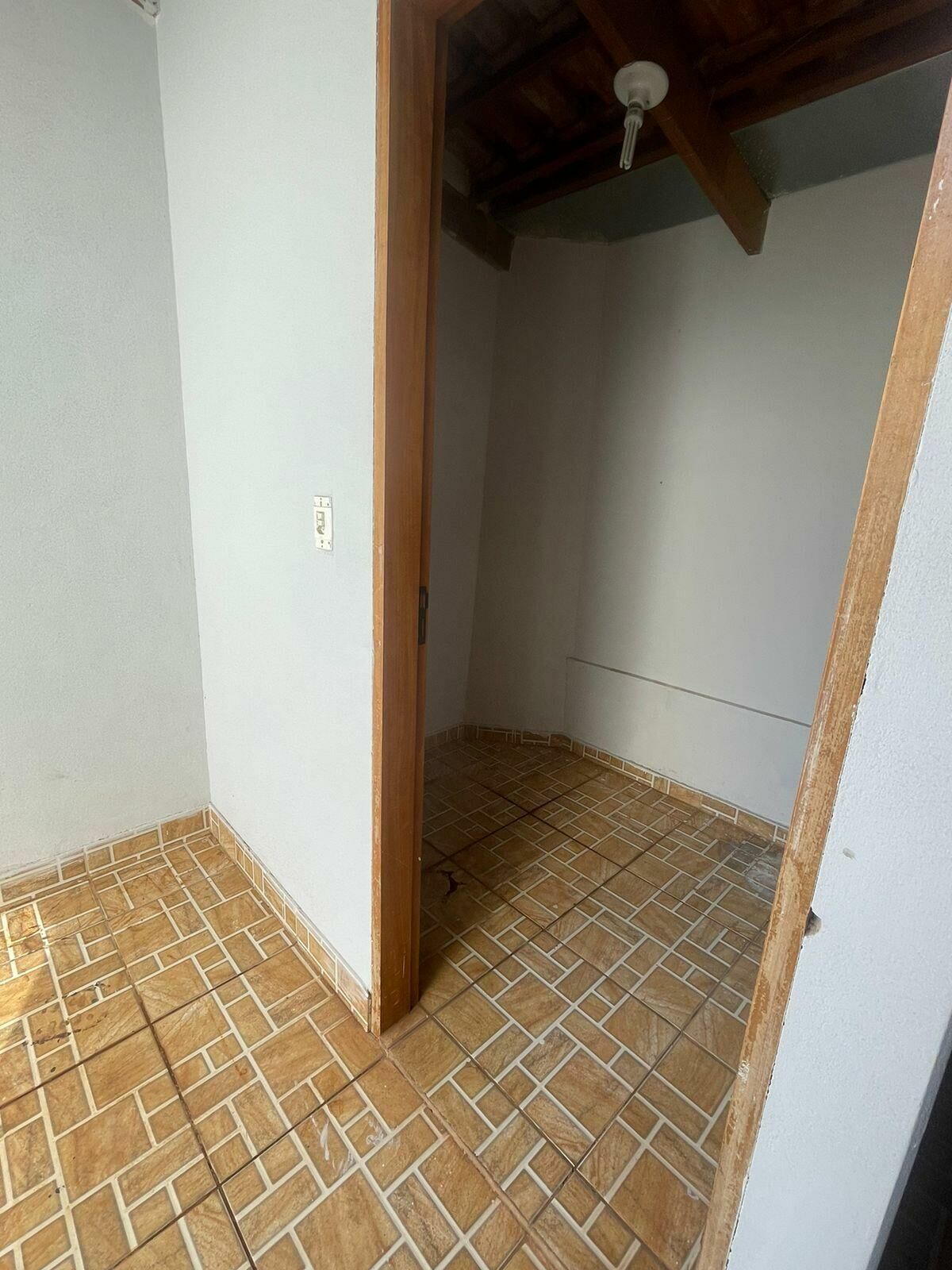 Imagem do VENDA - CASA  NO SETOR SÃO PAULO